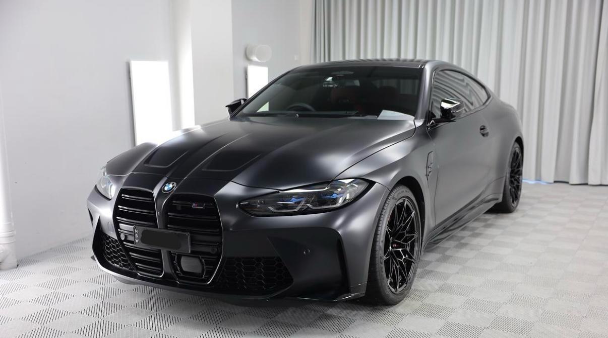 BMW M4